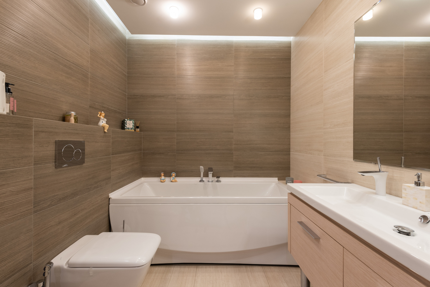 Contemporary Bathroom